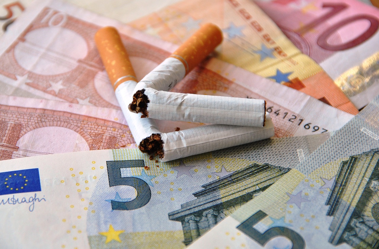 Rauchentwöhnung Zigaretten und Euro